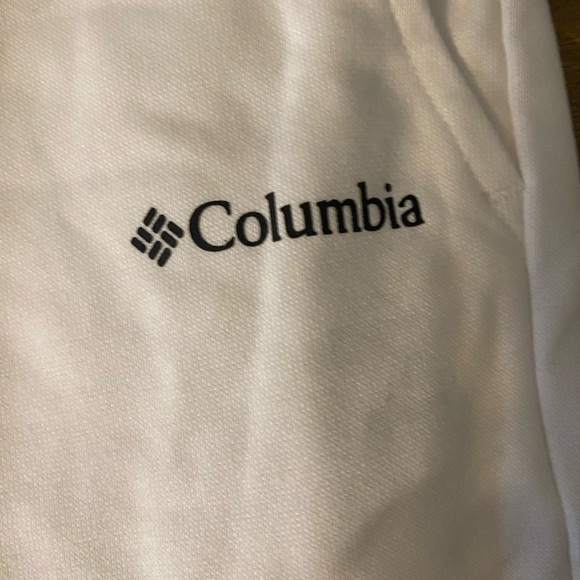 Columbia Women's White Athletic Shorts - Picture 2 of 5
